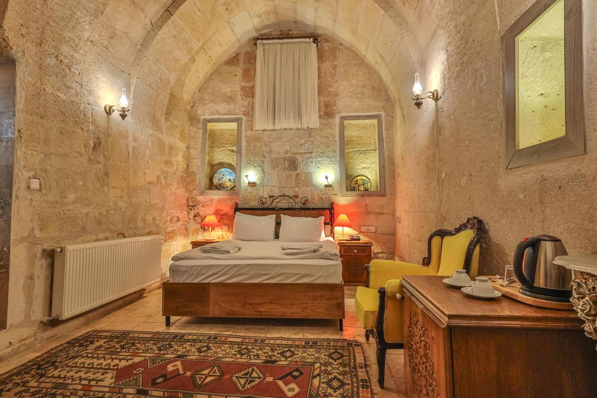 Bedrock Cave Hotel (Adults Only) Göreme Eksteriør bilde