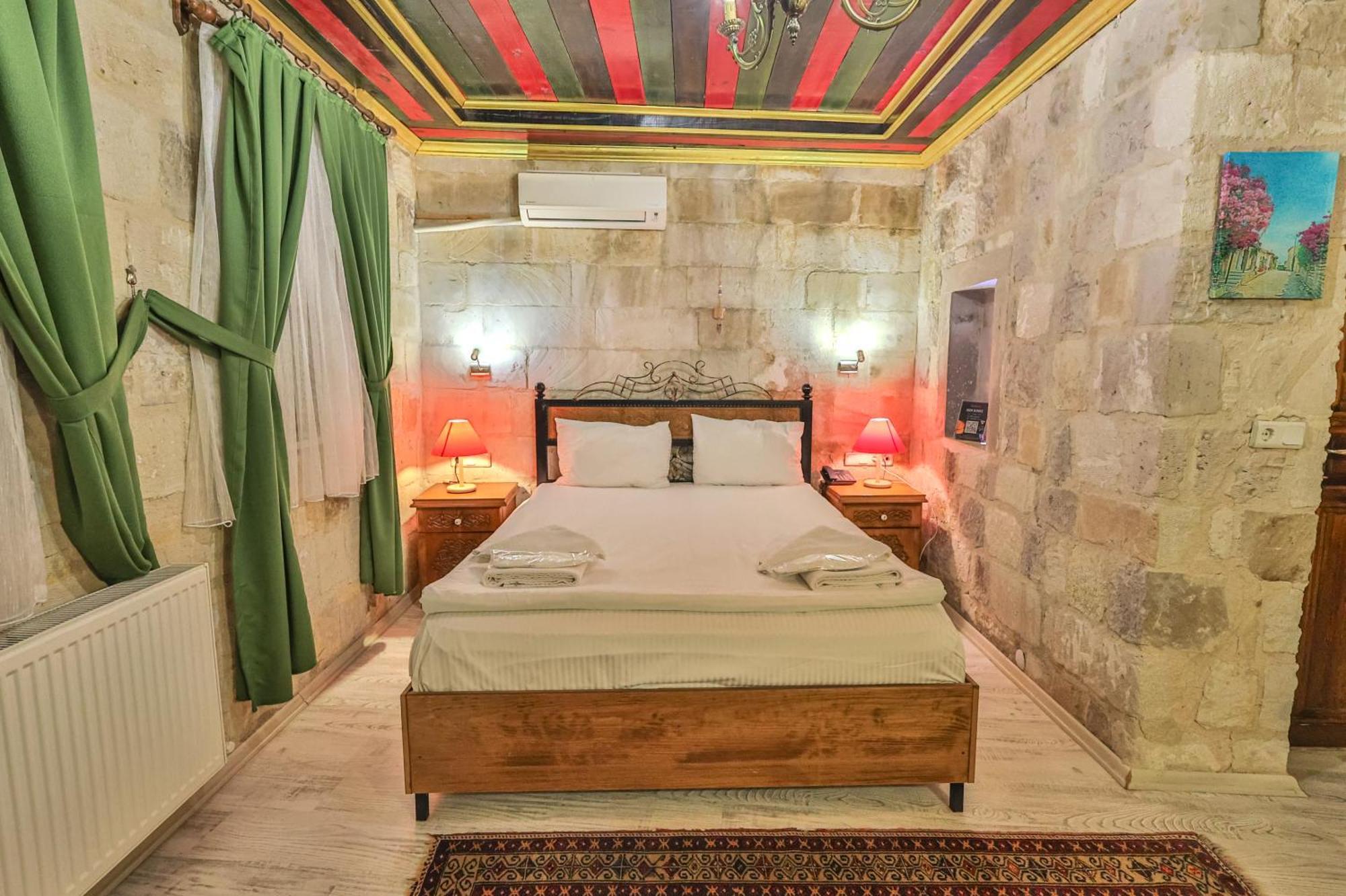 Bedrock Cave Hotel (Adults Only) Göreme Eksteriør bilde