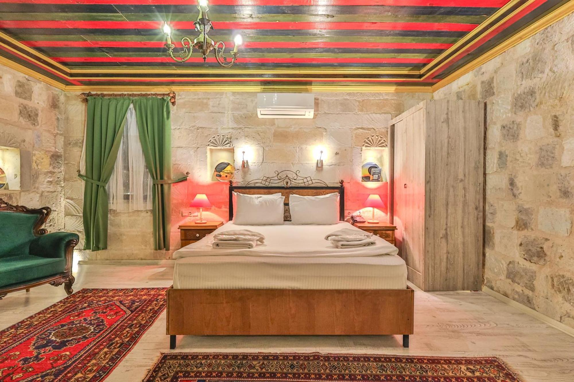 Bedrock Cave Hotel (Adults Only) Göreme Eksteriør bilde