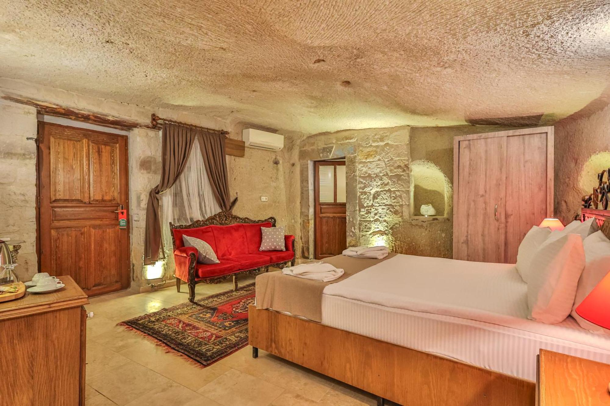 Bedrock Cave Hotel (Adults Only) Göreme Eksteriør bilde