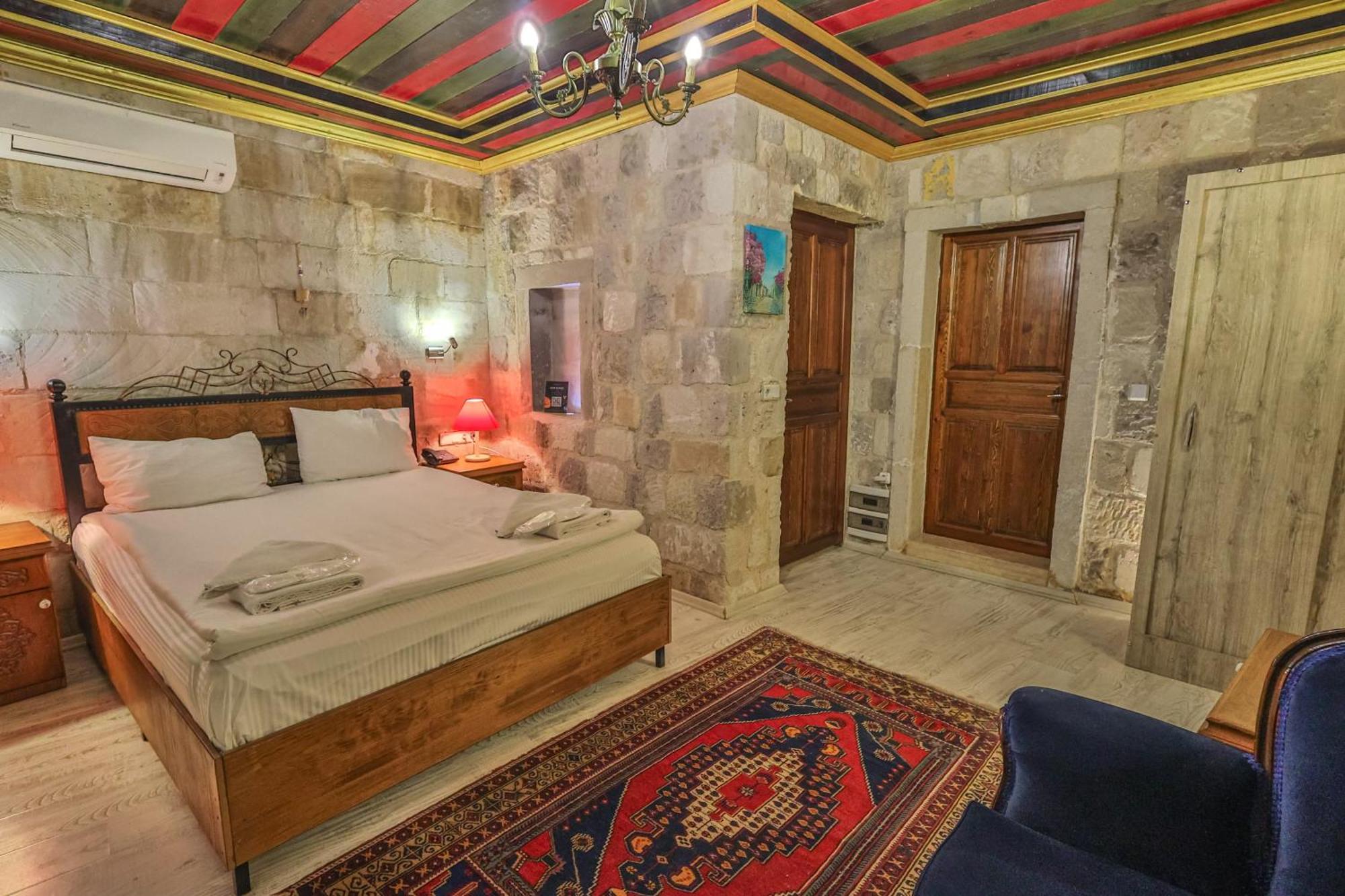 Bedrock Cave Hotel (Adults Only) Göreme Eksteriør bilde
