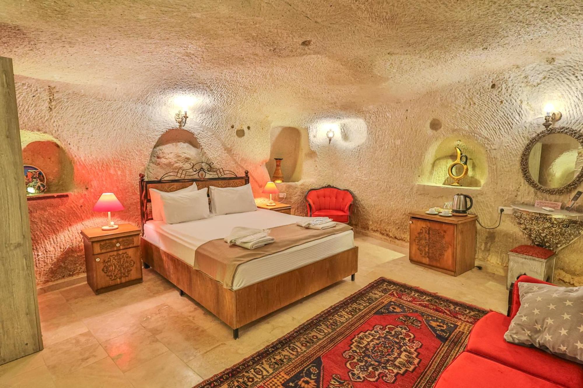 Bedrock Cave Hotel (Adults Only) Göreme Eksteriør bilde