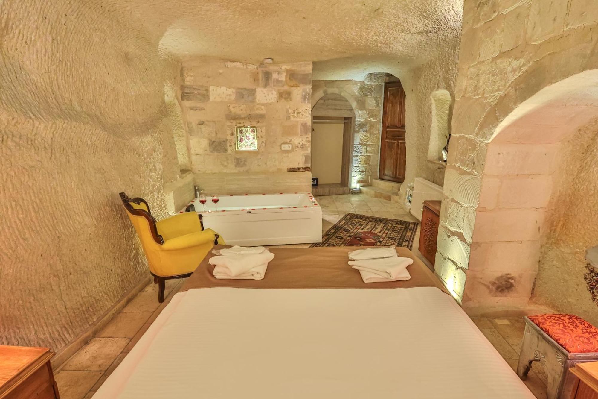 Bedrock Cave Hotel (Adults Only) Göreme Eksteriør bilde