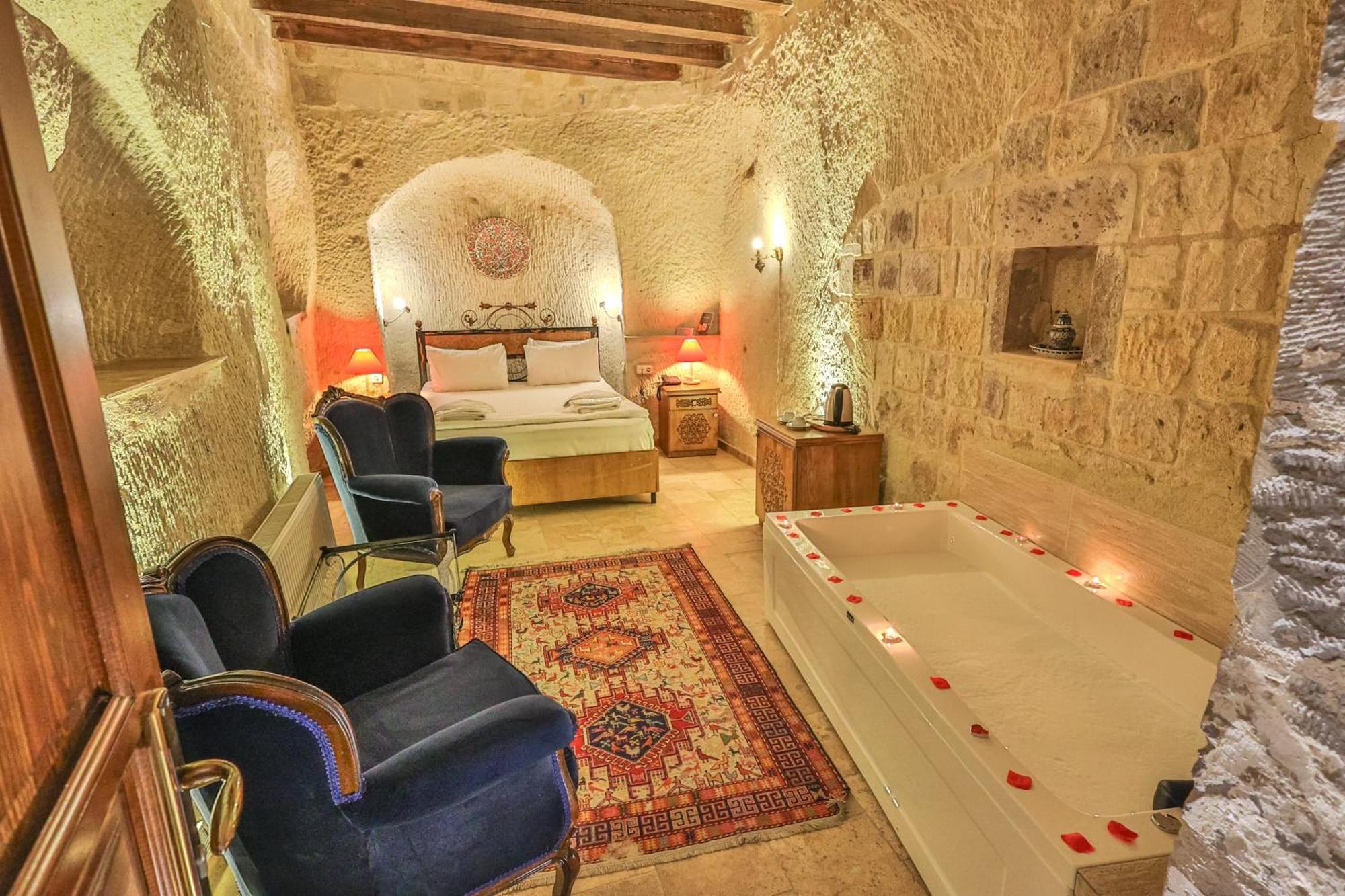 Bedrock Cave Hotel (Adults Only) Göreme Eksteriør bilde