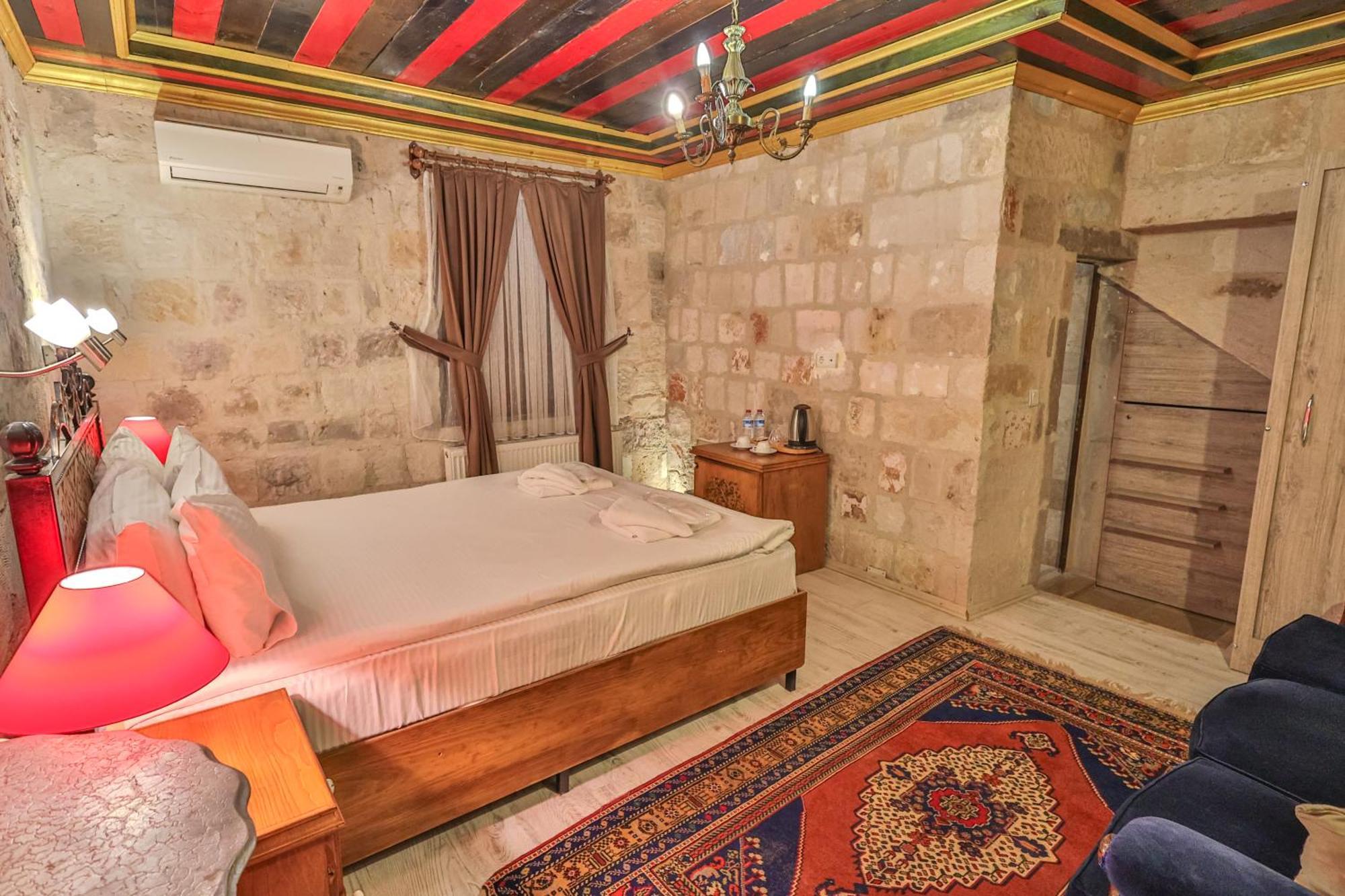 Bedrock Cave Hotel (Adults Only) Göreme Eksteriør bilde