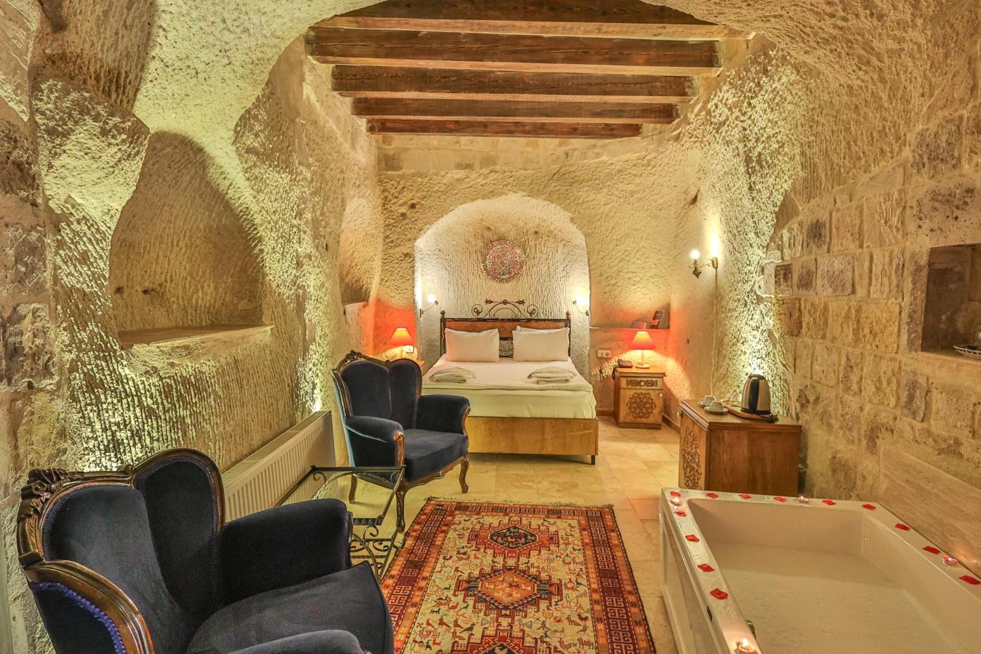 Bedrock Cave Hotel (Adults Only) Göreme Eksteriør bilde