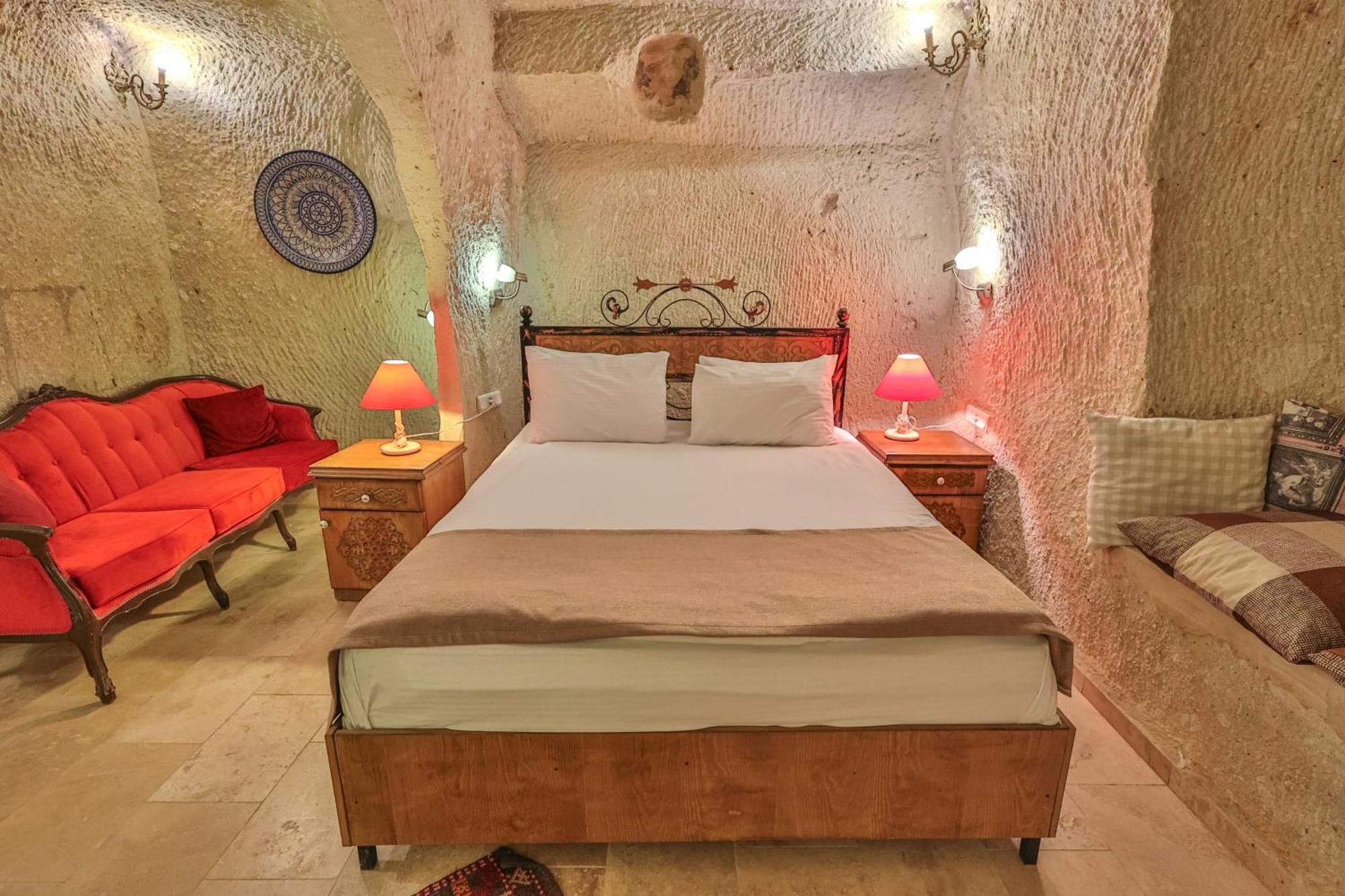 Bedrock Cave Hotel (Adults Only) Göreme Eksteriør bilde