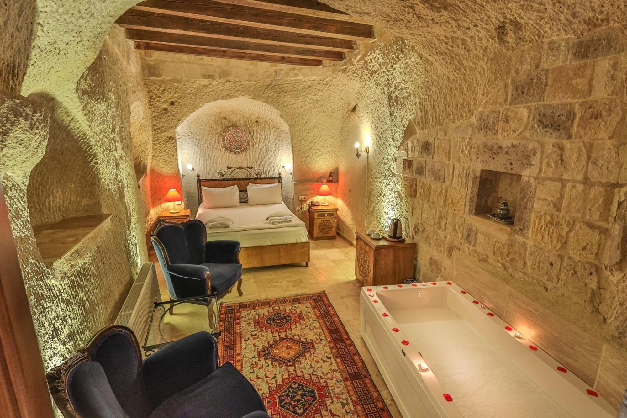 Bedrock Cave Hotel (Adults Only) Göreme Eksteriør bilde