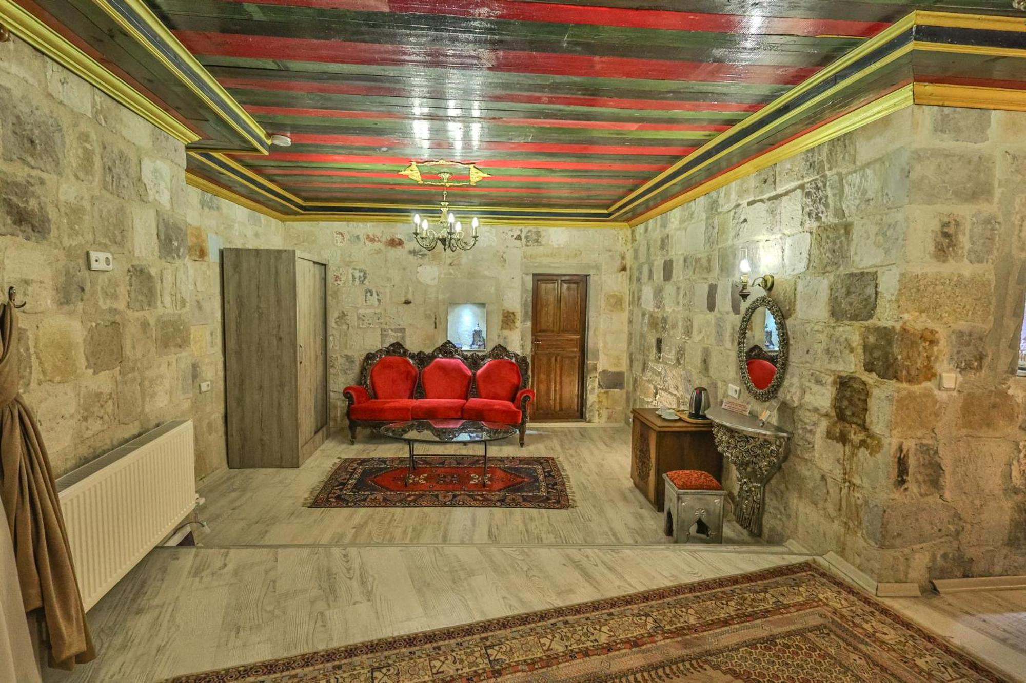 Bedrock Cave Hotel (Adults Only) Göreme Eksteriør bilde
