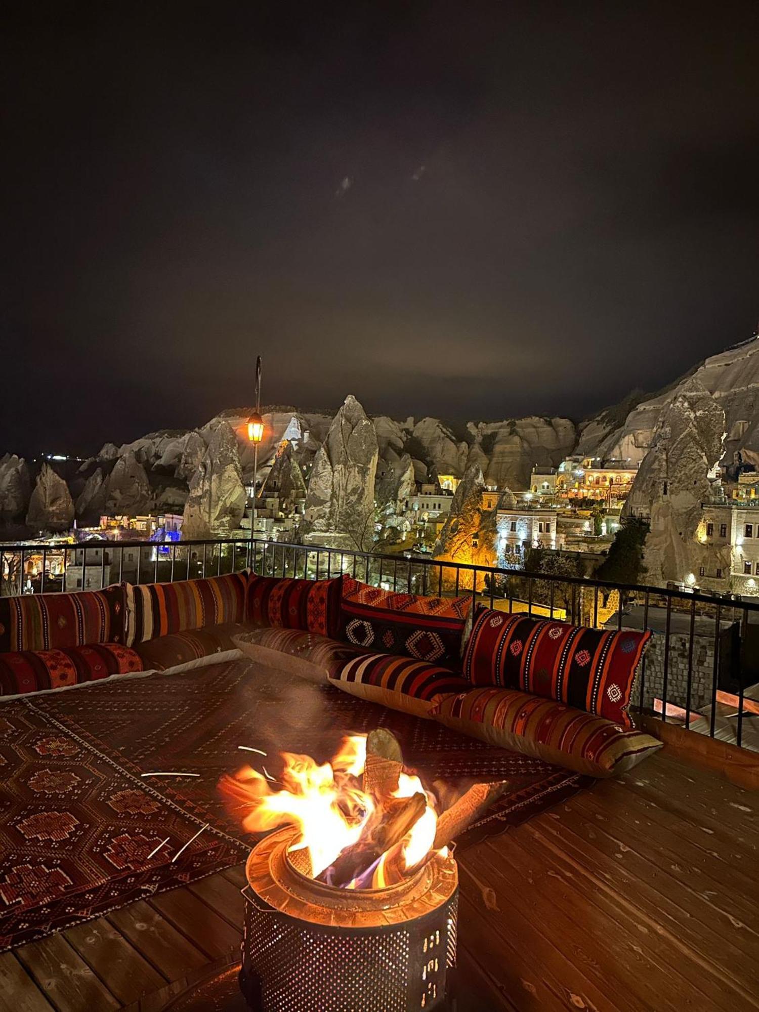 Bedrock Cave Hotel (Adults Only) Göreme Eksteriør bilde